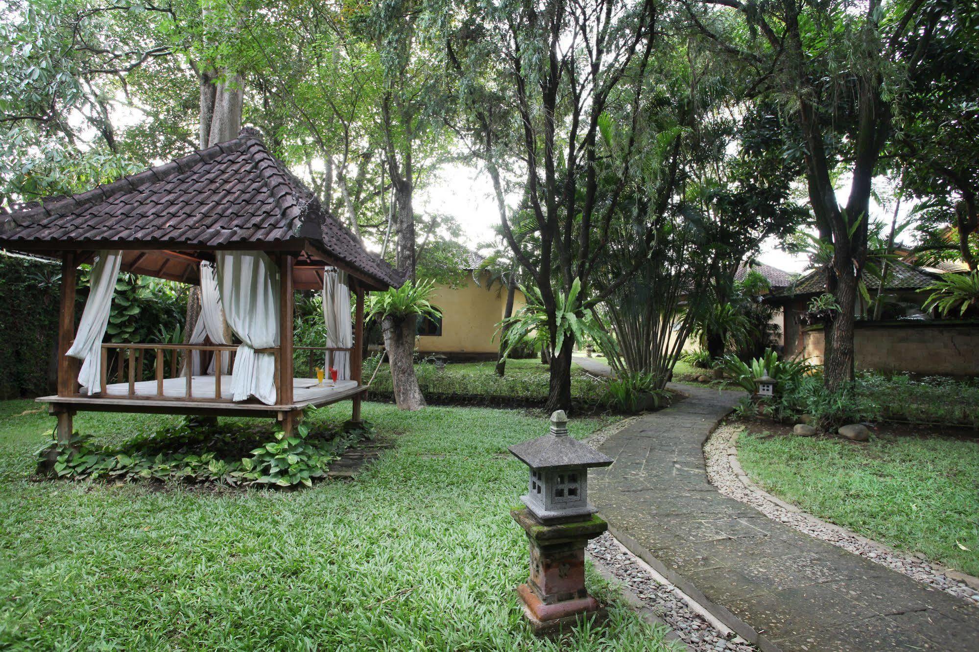 Villa Lalu Семиньяк Экстерьер фото