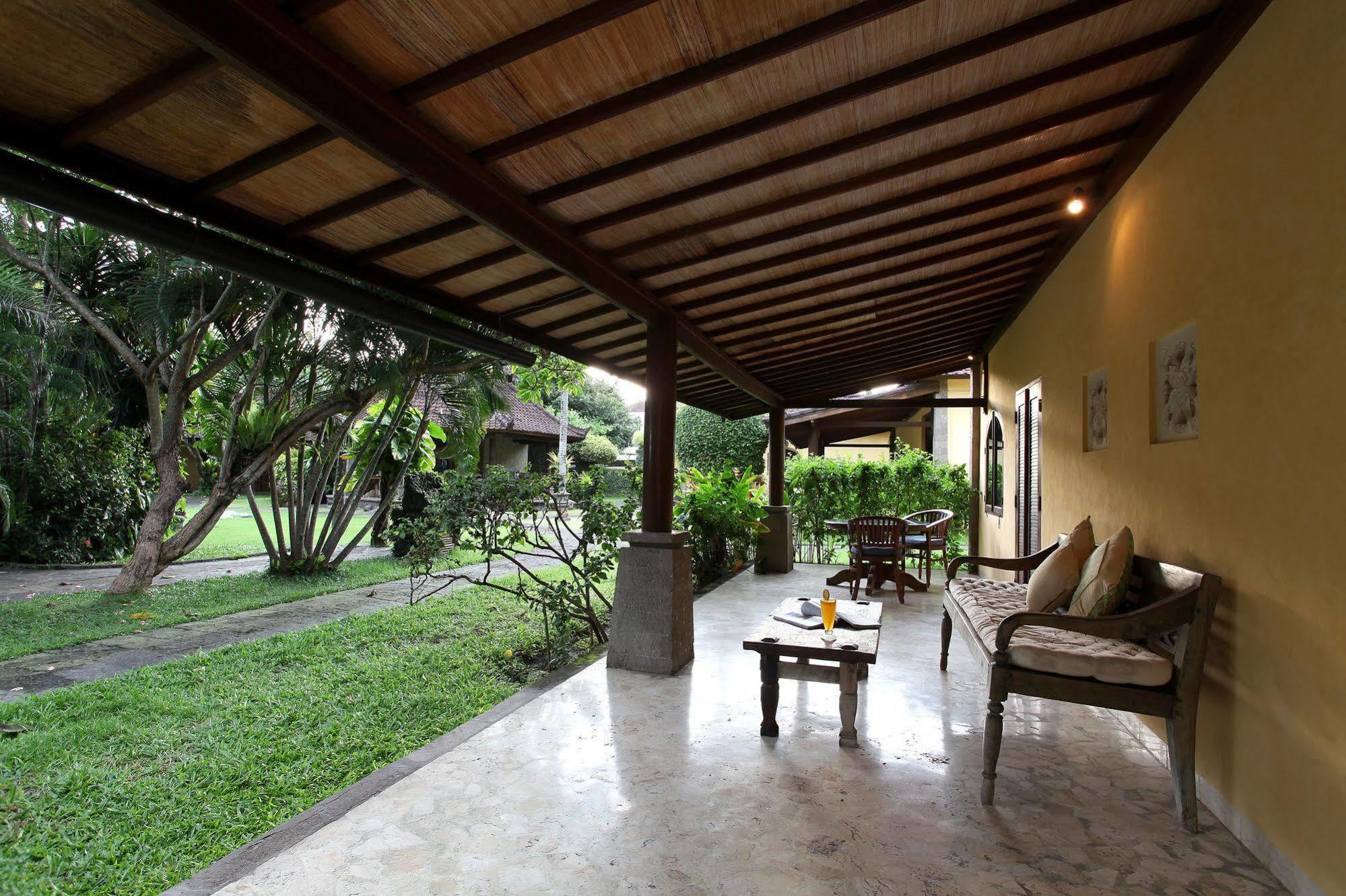 Villa Lalu Семиньяк Экстерьер фото